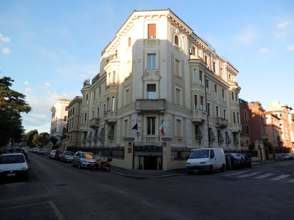 Außenansicht Villa Torlonia Villa Torlonia