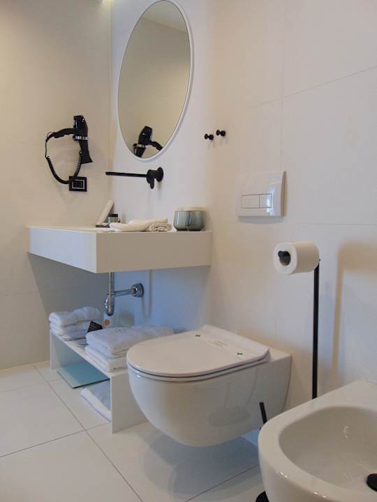 Zimmer Hotel Elisa Tirana, Affiliated by Meliá