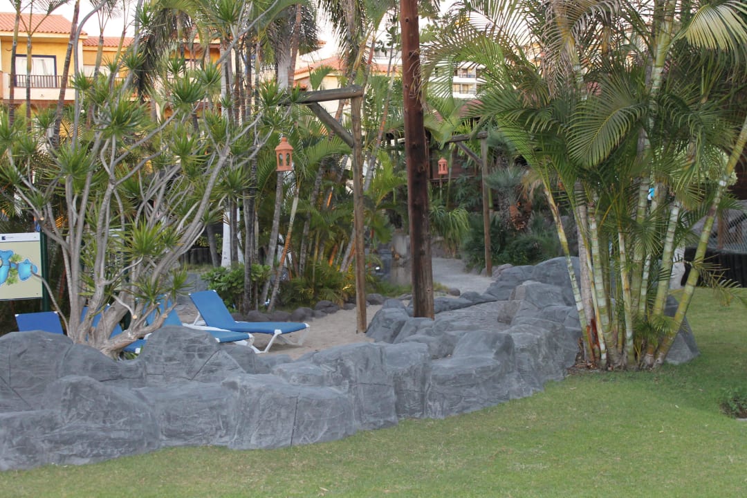 Liegen mit Sandboden Park Club Europe