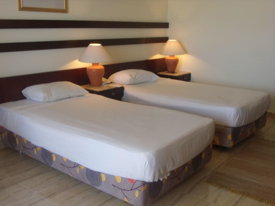 Betten Malikia Resort Abu Dabbab