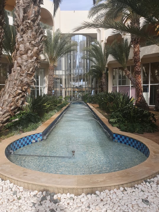 Gartenanlage Iberostar Waves Averroes