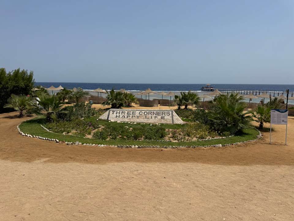 Strand Three Corners Happy Life Beach Resort