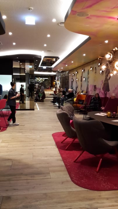 Lobby Mercure Berlin Wittenbergplatz