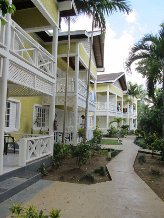 Hotel  Merril's Beach Resort II