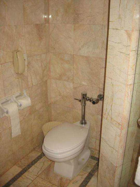 WC Hotel Century Park