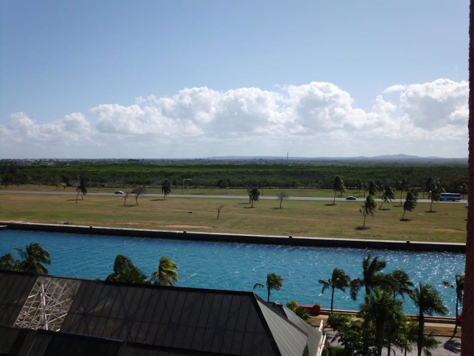 In das Hinterland vom Balkon Hotel Puntarena Playa Caleta
