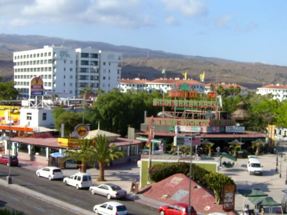 Aussicht vom Balkon aus links alltoura Club Hotel Akeah Broncemar