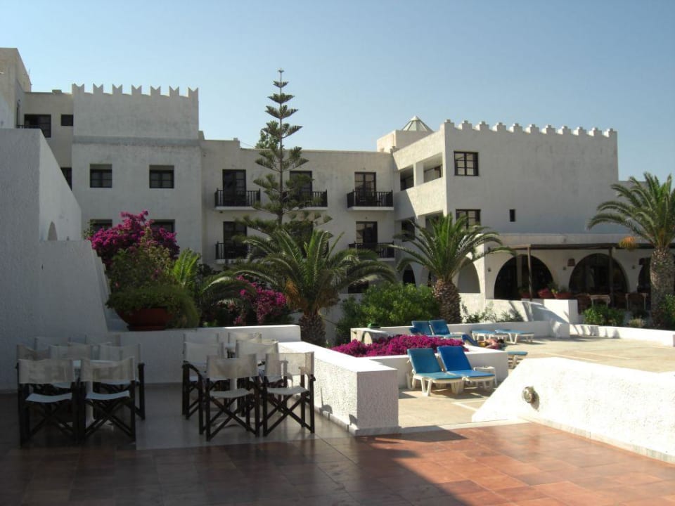 Terrasse, Pool und Poolrestaurant TUI BLUE Oceanis Beach and Spa Resort