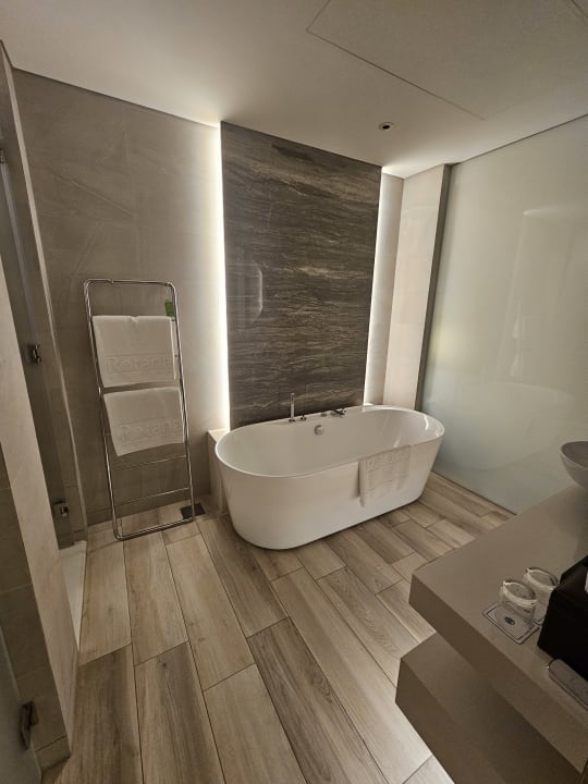 Zimmer Al Bandar Rotana - Creek