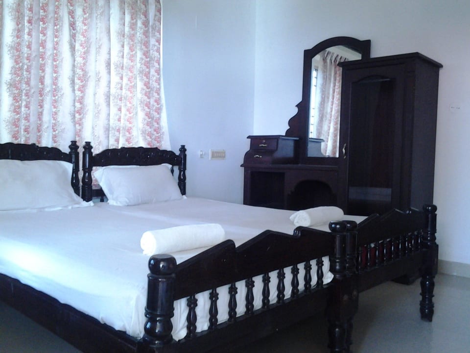 Twin Room Hill-Top Ayurvedic Beach Resort