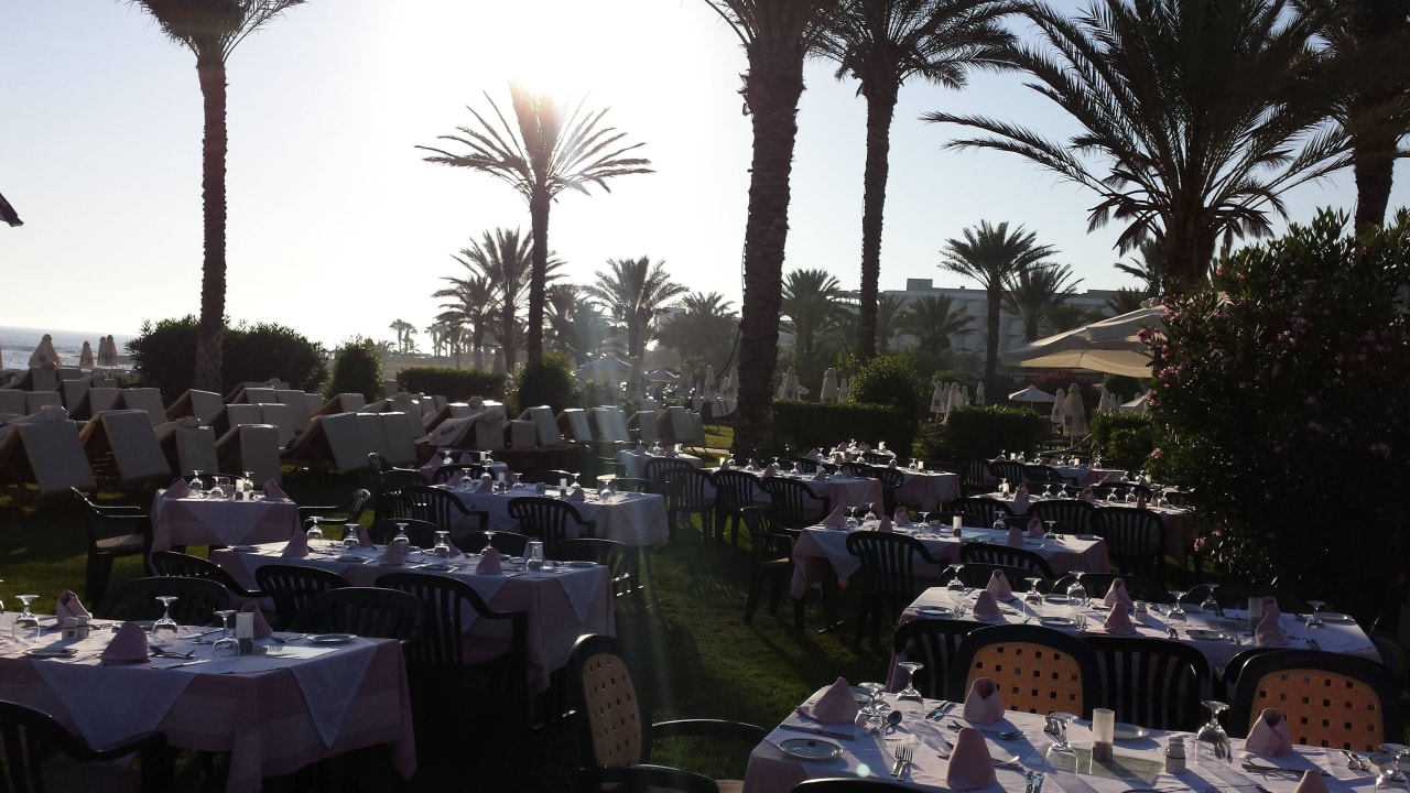 Hotel ''Constantinov Bros Athena Beach'' Constantinou Bros Athena Beach Hotel