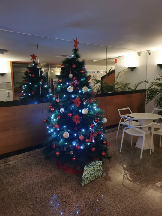 Lobby HL Miraflor Suites Hotel