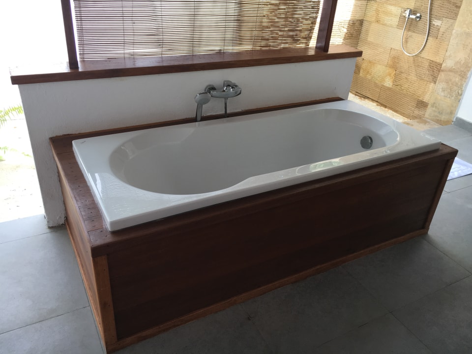 Zimmer Palm Beach Resort & Spa Maldives