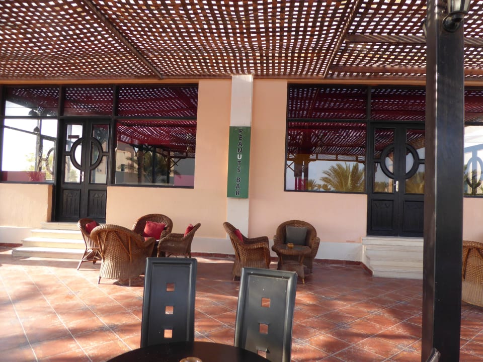 Bar Peanuts Three Corners Sea Beach Resort