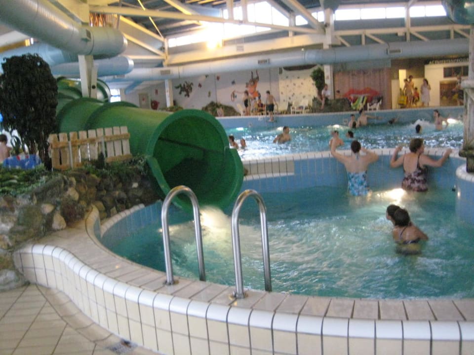 Schwimmbad Roompot Weerterbergen