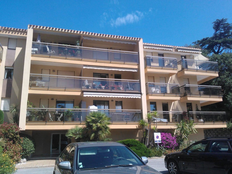 Haus (das Appartement ist rechts um die Ecke) Apartment Bel Respiro