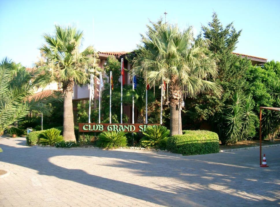Club Grand Side Club Grand Side