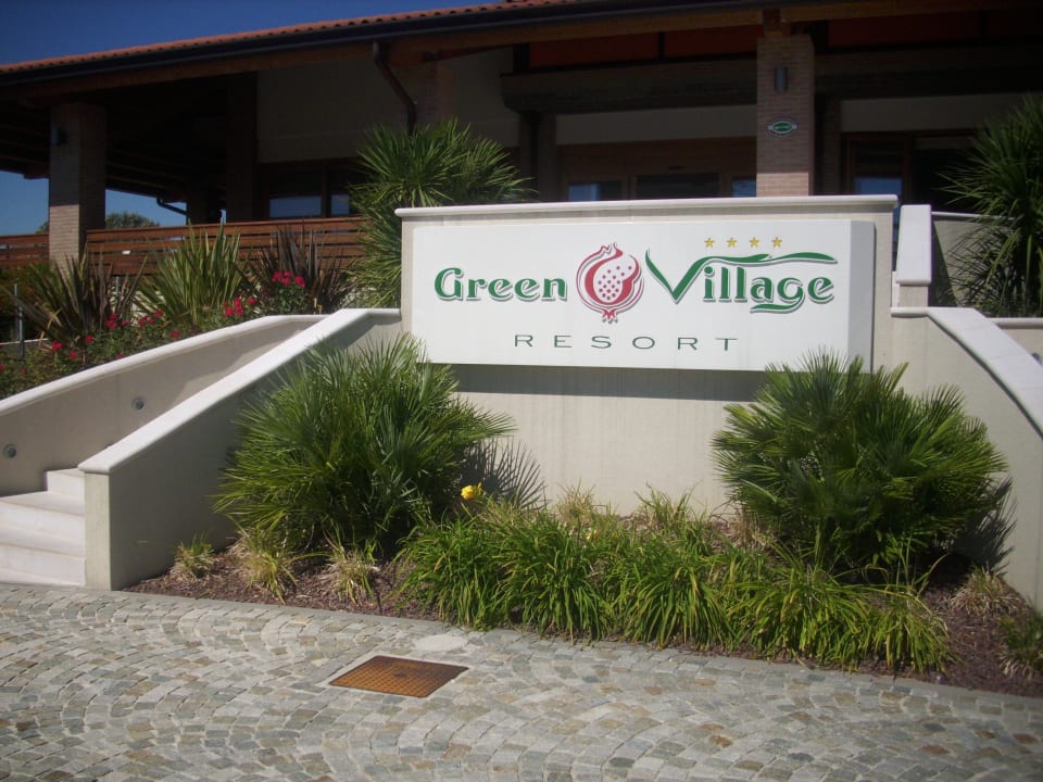 Eingangsbereich Green Village Resort - Hotel & Aparthotel