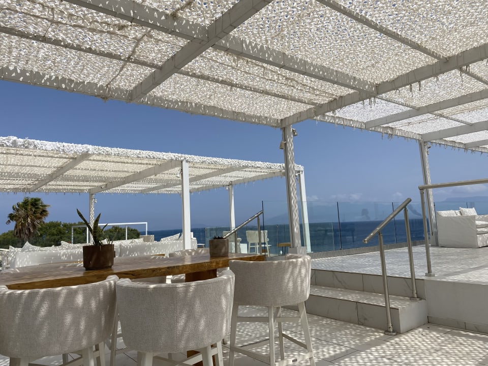 Ausblick Dimitra Beach Hotel & Suites