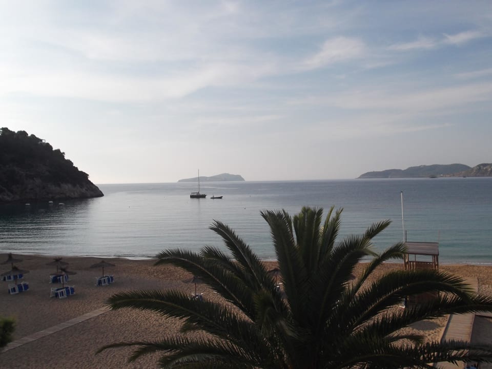 Blick über die Bucht El Somni Ibiza Dream Hotel by Grupotel