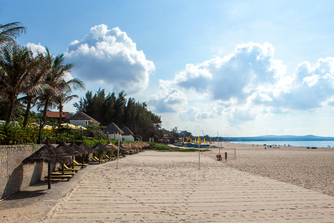 Strand Allezboo Beach Resort & Spa