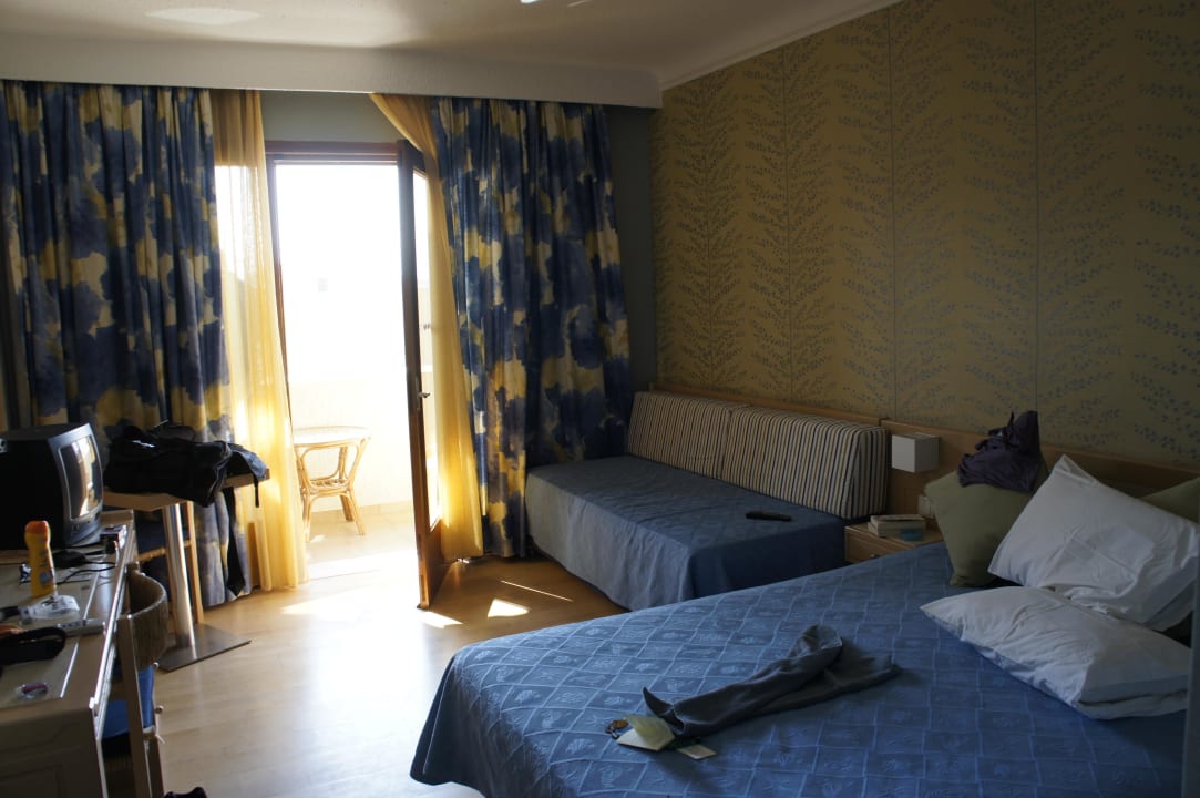 Bett und Co. Hotel Theartemis Palace