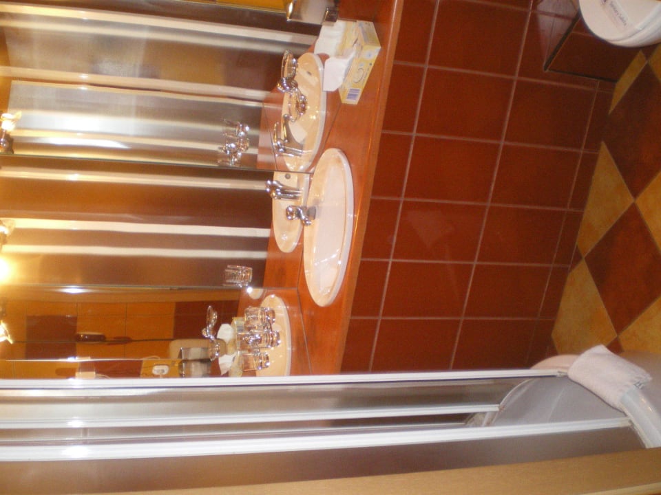 Badezimmer Hotel Ambassador