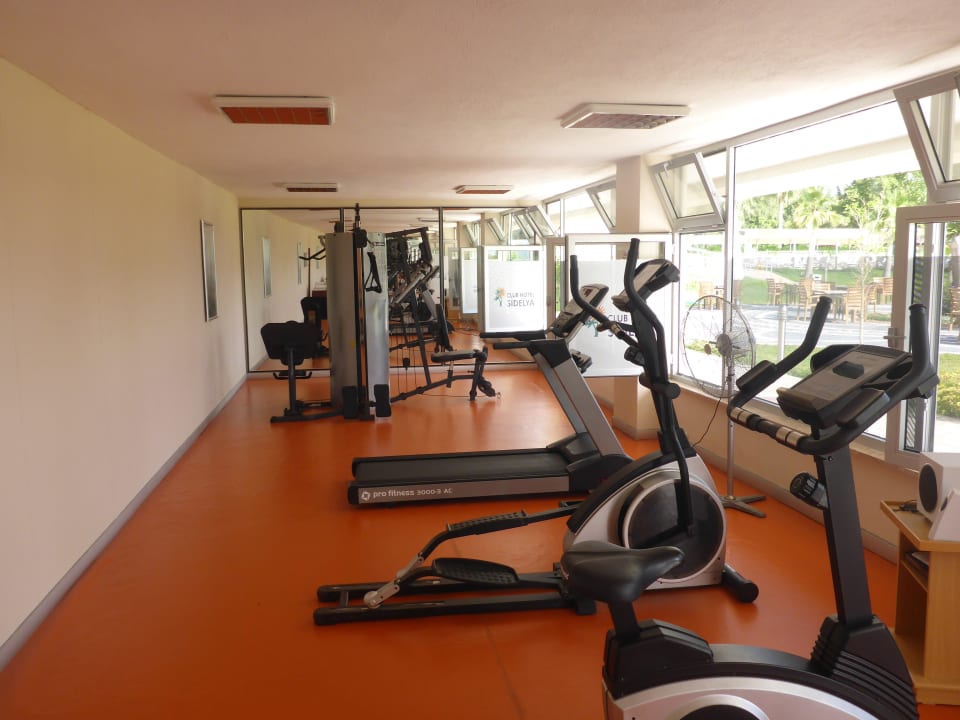 Fitnessraum  Club Sidelya Hotel