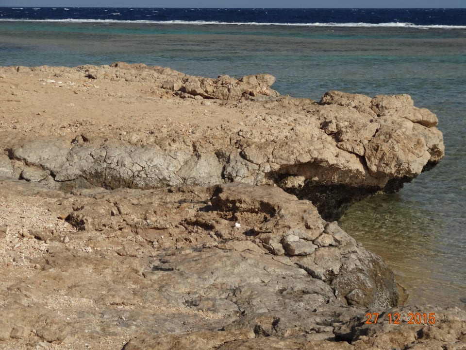 200 Meter langer Sandstrand Three Corners Happy Life Beach Resort