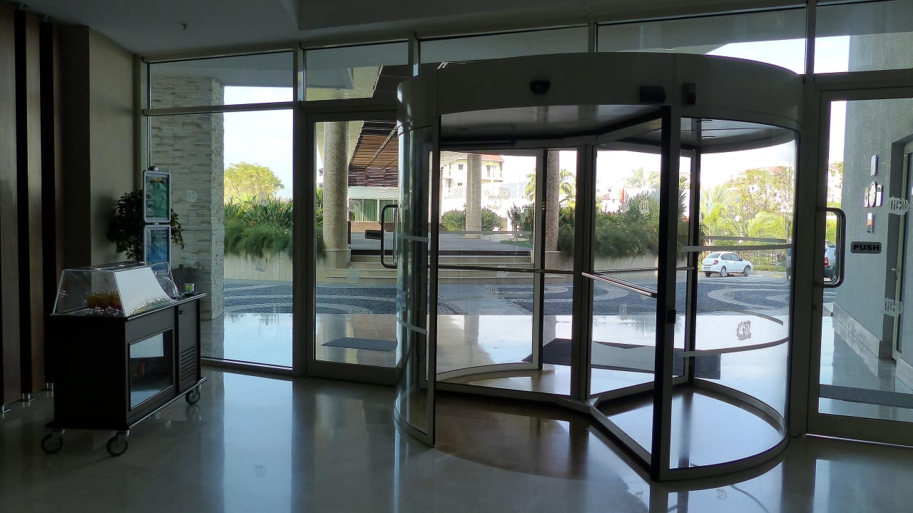 Haupteingang Sunis Evren Beach Resort Hotel & Spa