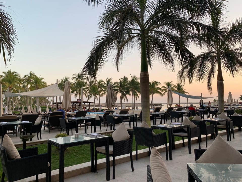Gastro Fanar Hotel & Residences Salalah Beach
