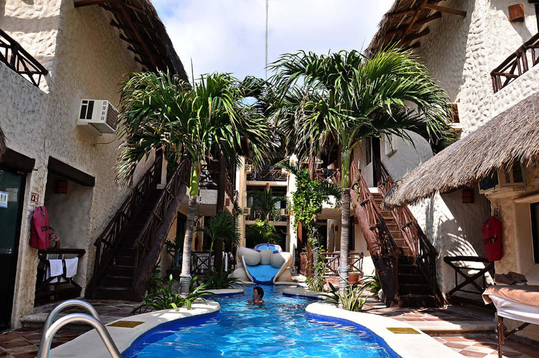 Blick vom Strand aus Hotel Mimi del Mar