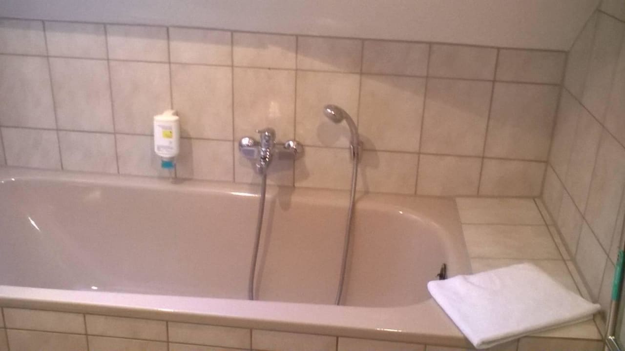 Oberes Badezimmer Hotel Bellevue