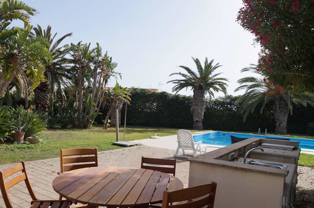 Pool Bereich Villa Marina