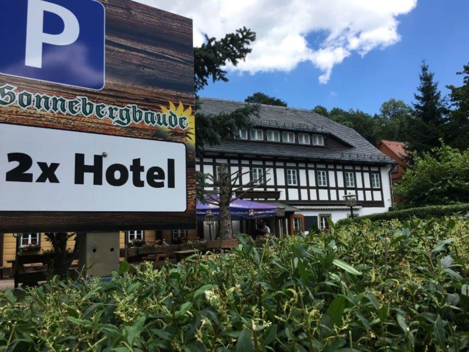 Außenansicht Ringhotel Sonnebergbaude