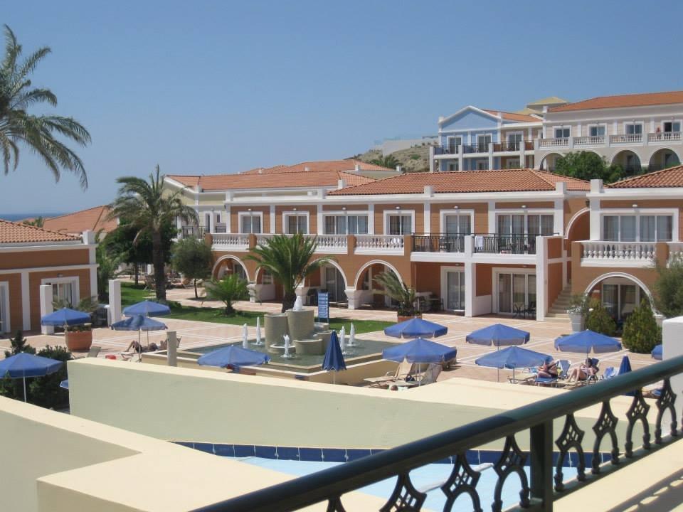 Außenansicht der Anlage Porto Bello Royal