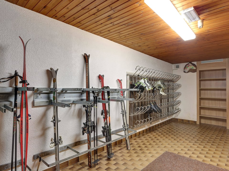 Skiraum mit Skischuhtrockner Hotel Gisserhof