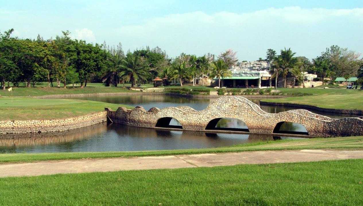 Iyara Golfplatz Iyara Park Hotel & Resort