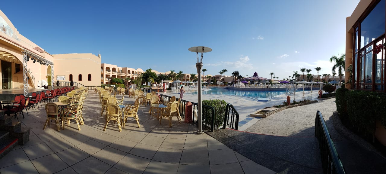 Außenansicht Ali Baba Palace Resort