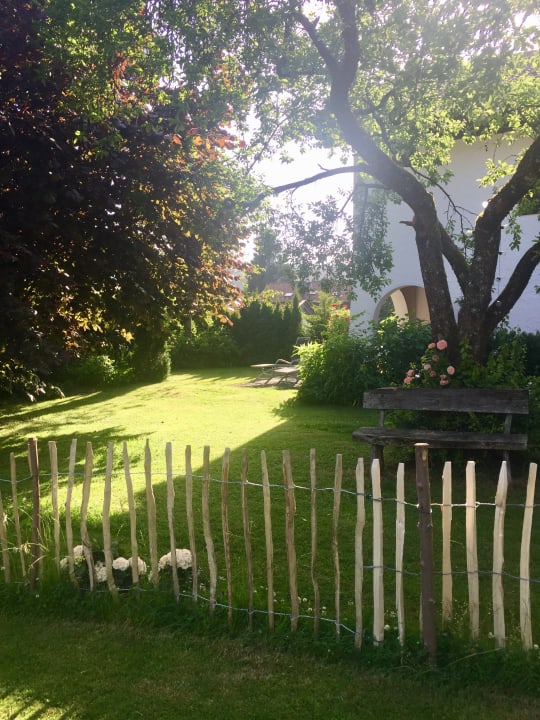 Gartenanlage Gästehaus Alpenhorst
