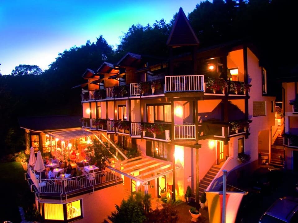 Hotel bei Nacht Hotel Elisabeth