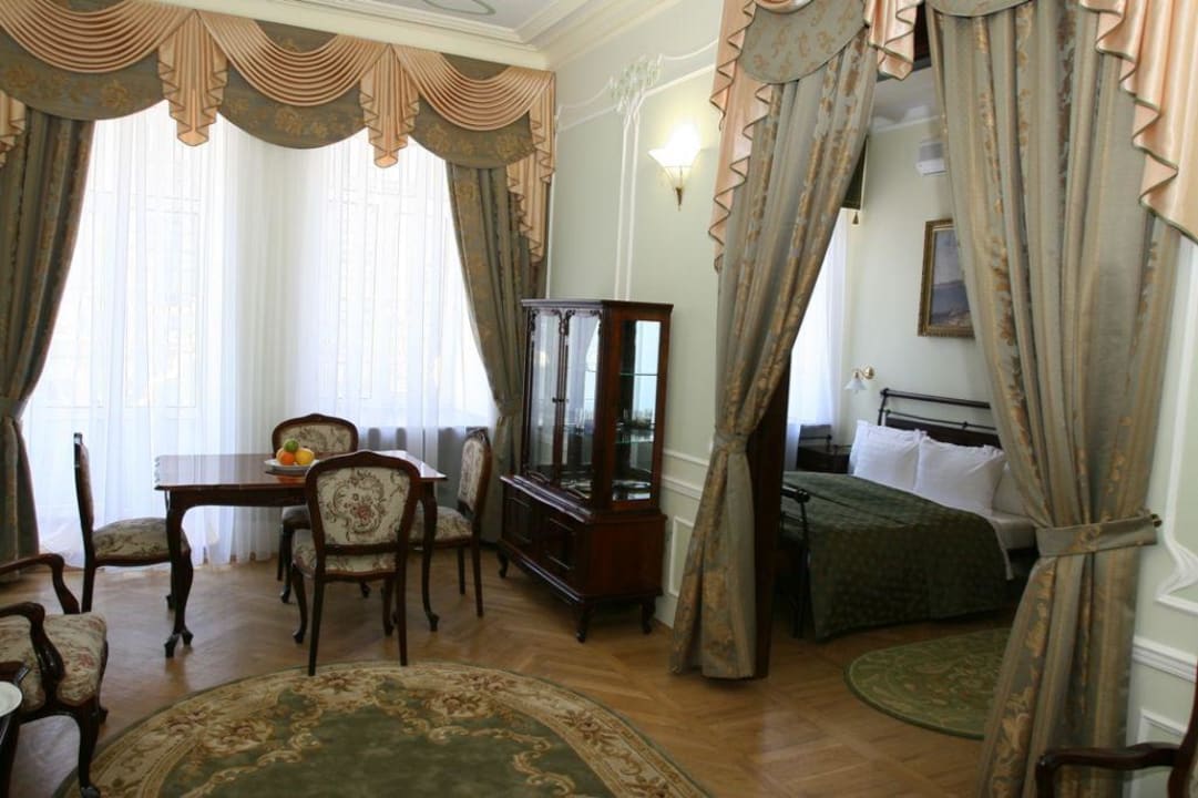 Номер Hotel Bristol-Zhiguly / Бристоль-Жигули