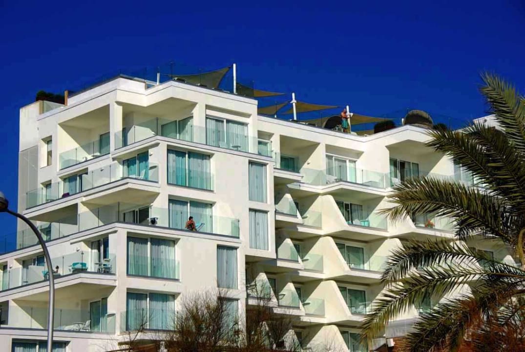 Sonnensegel auf dem Dach und Muschel Iberostar Selection Playa de Palma