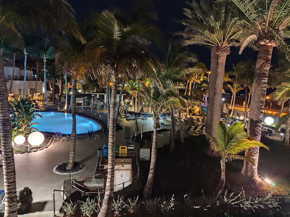 Pool Hipotels La Geria