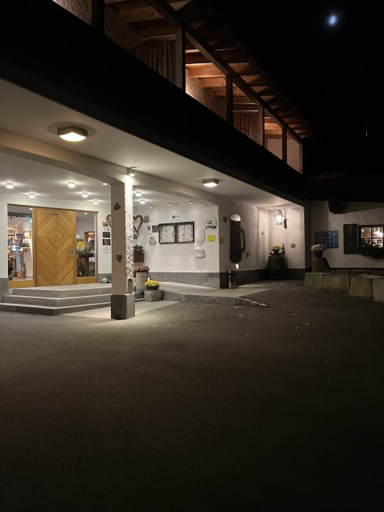 Außenansicht 1. Bier & Wohlfühlhotel Gut Riedelsbach