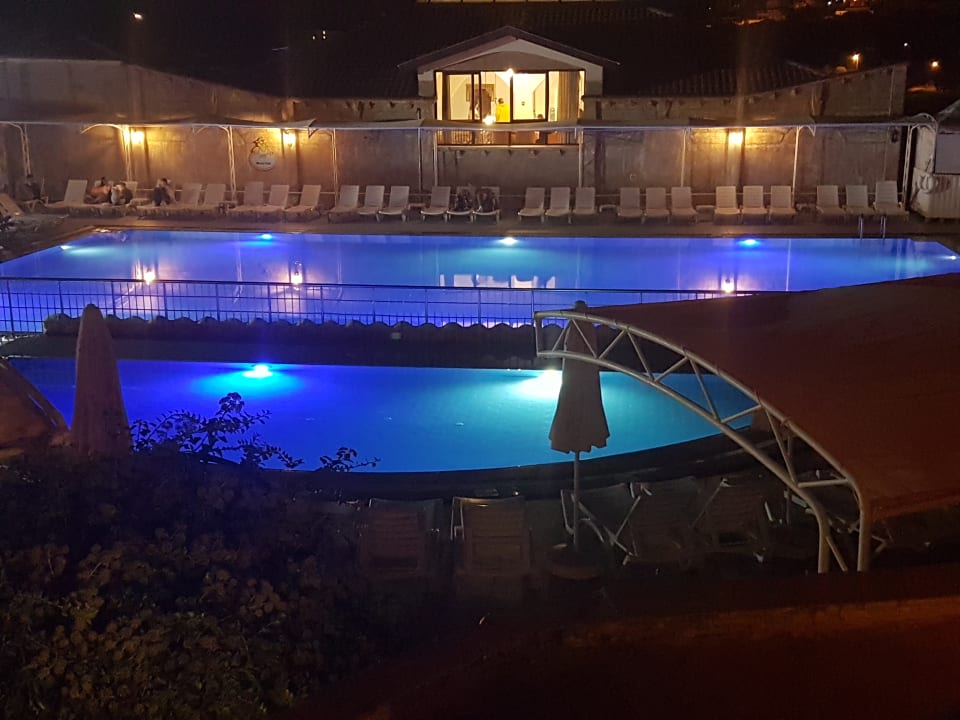 Pool Club Resort Atlantis