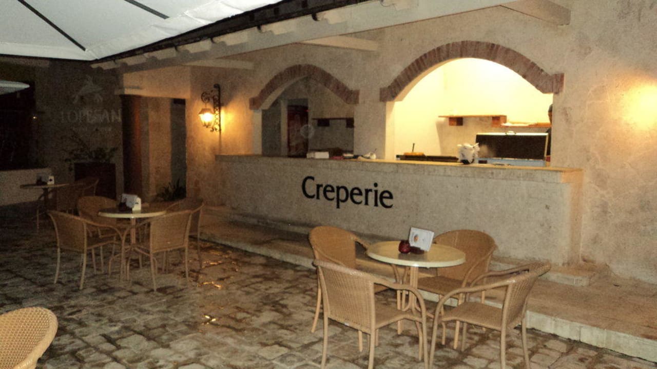 Creperie Villas Bavaro Resort & Spa
