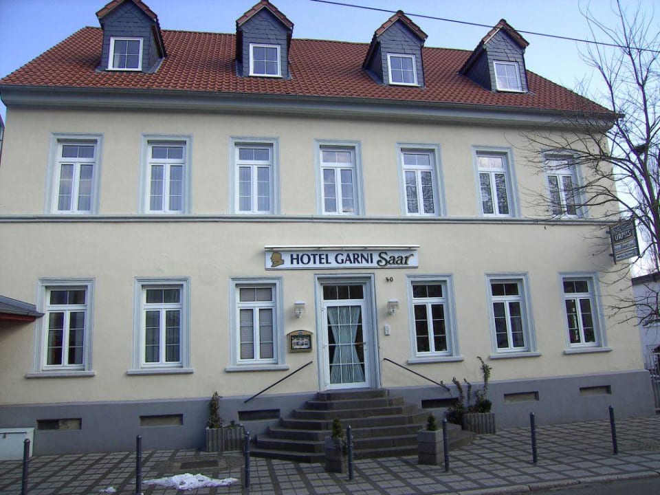 Frontansicht Hotel Garni Saar