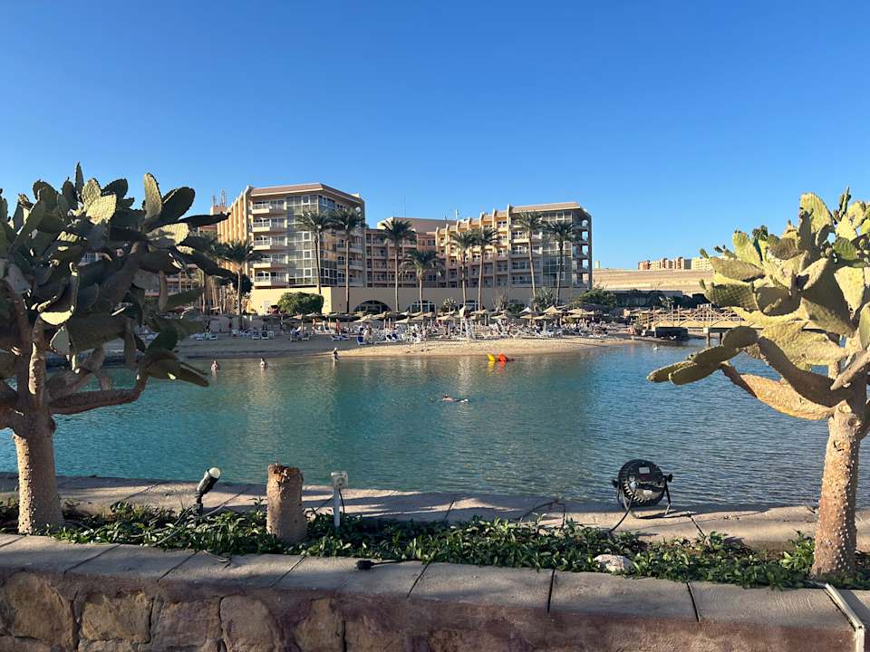 Außenansicht Marriott Hurghada Beach Resort