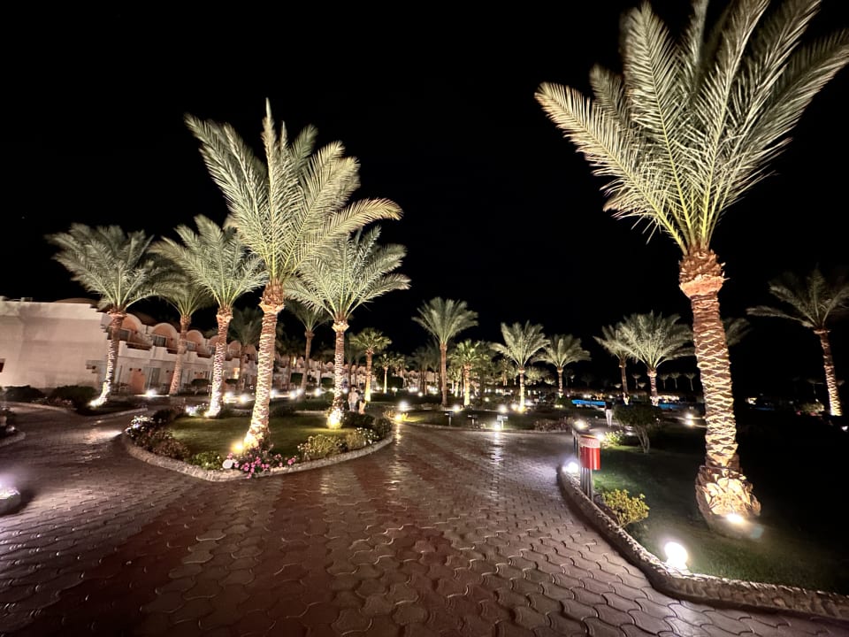 Außenansicht Three Corners Sea Beach Resort